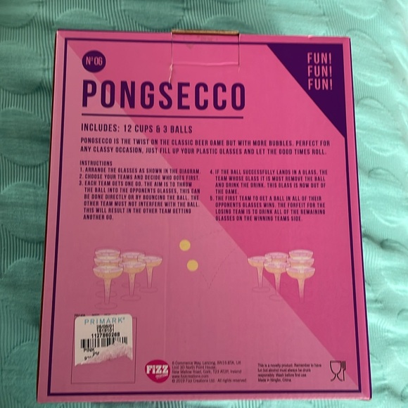 Pongsecco classic beer game but with bubbles - Picture 2 of 3